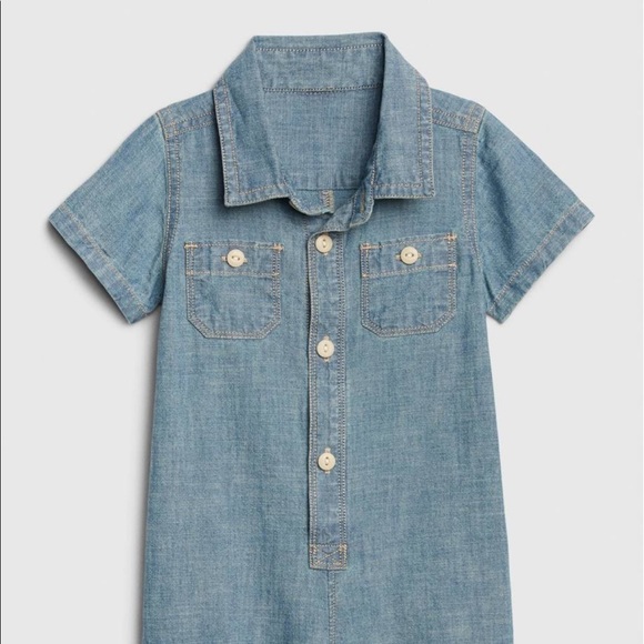Baby Gap Chambray Shorty One-piece size 18-24 months EUC - Picture 2 of 11